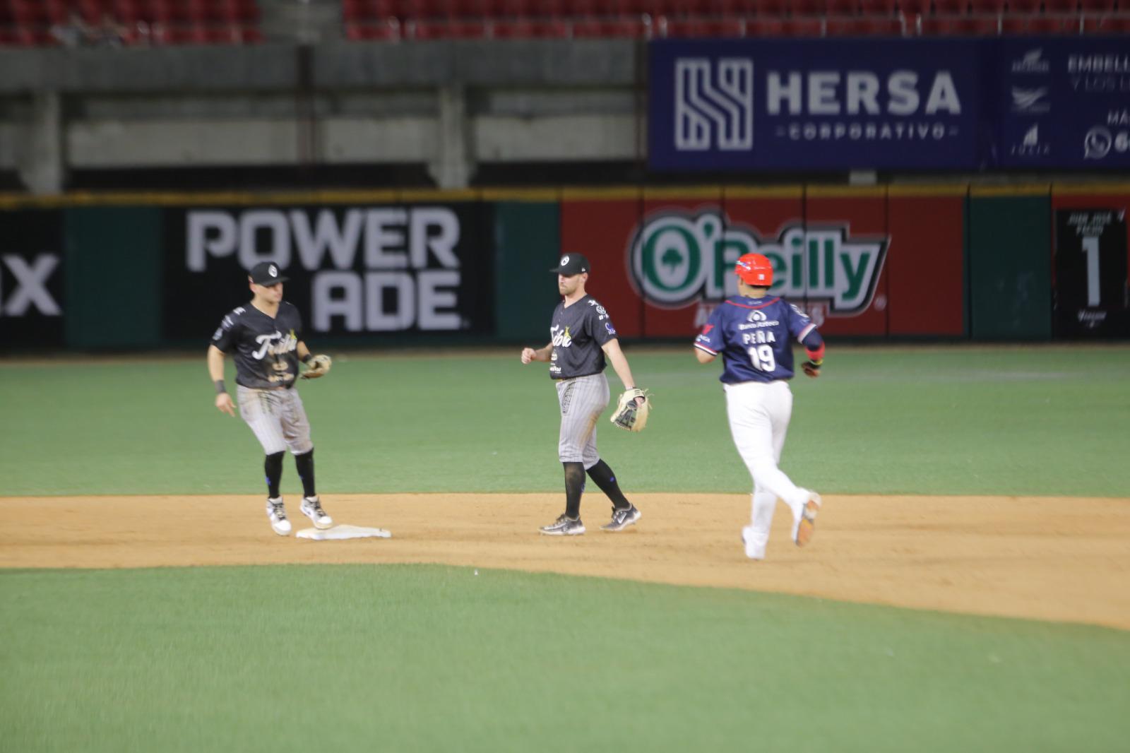 $!Venados deja ir ventaja en último tercio y pierde serie ante el líder Yaquis