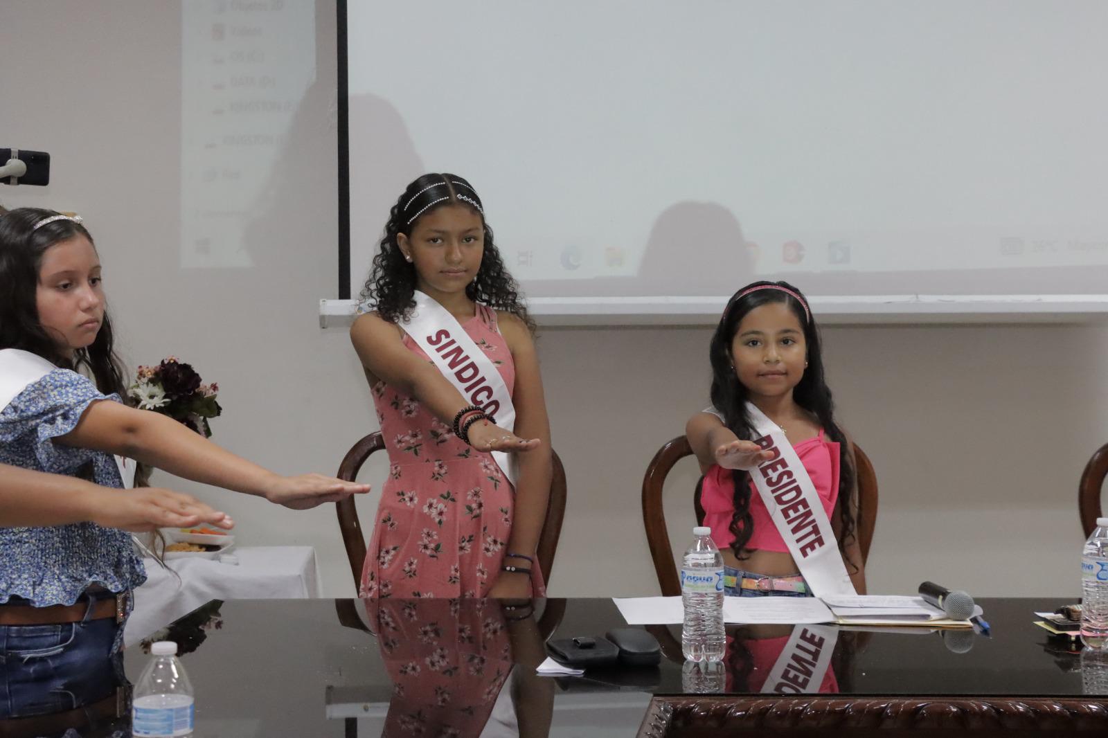 $!Rinde protesta el Cabildo Infantil de Rosario
