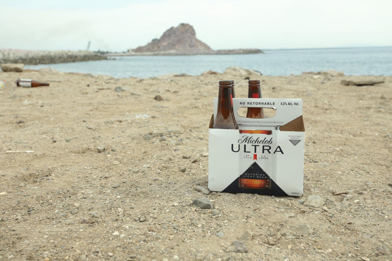 $!Escollera del Faro presenta grave problema de basura en la zona