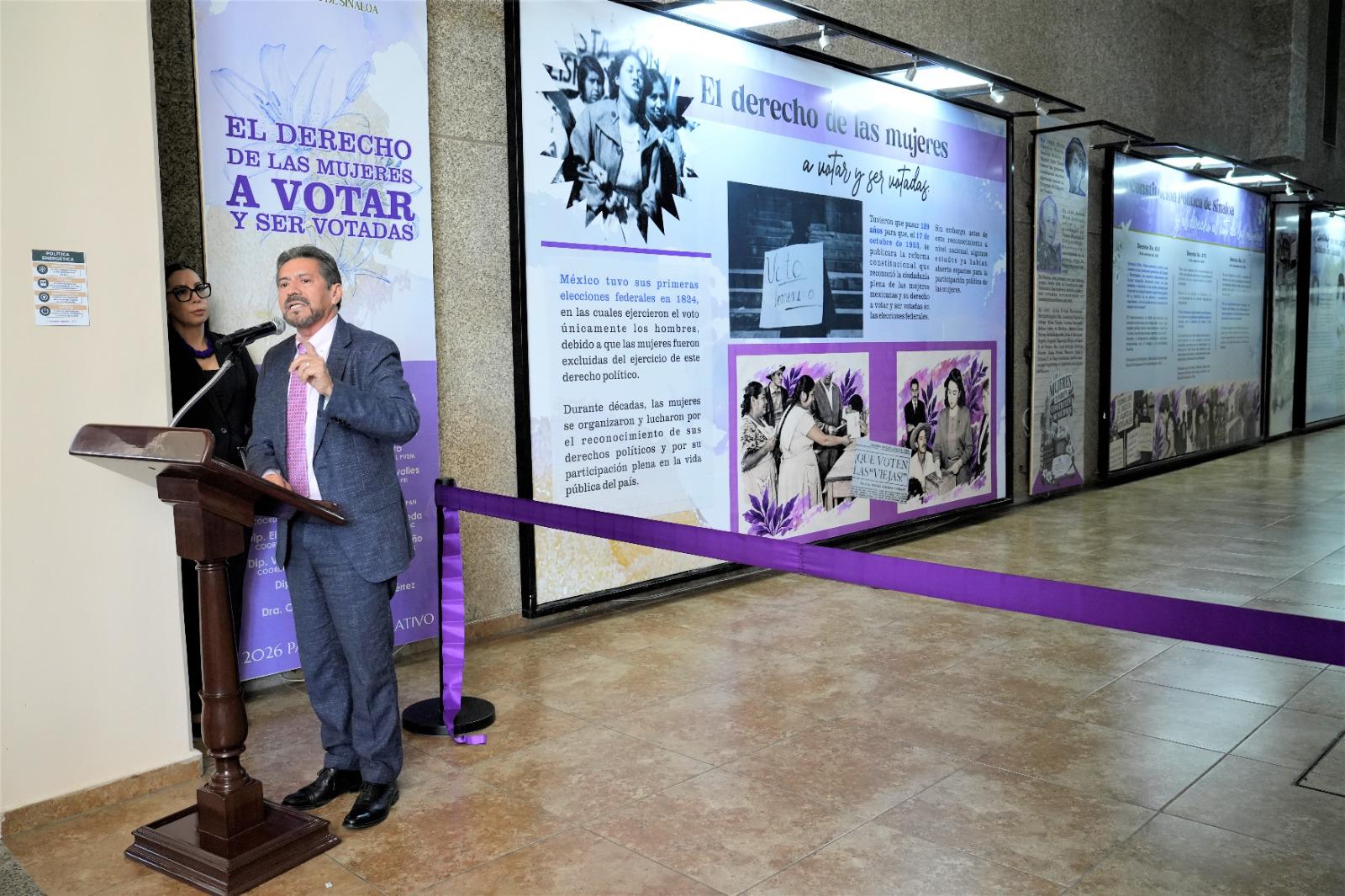$!Congreso de Sinaloa recuerda la lucha de las mujeres por el voto con exposición histórica