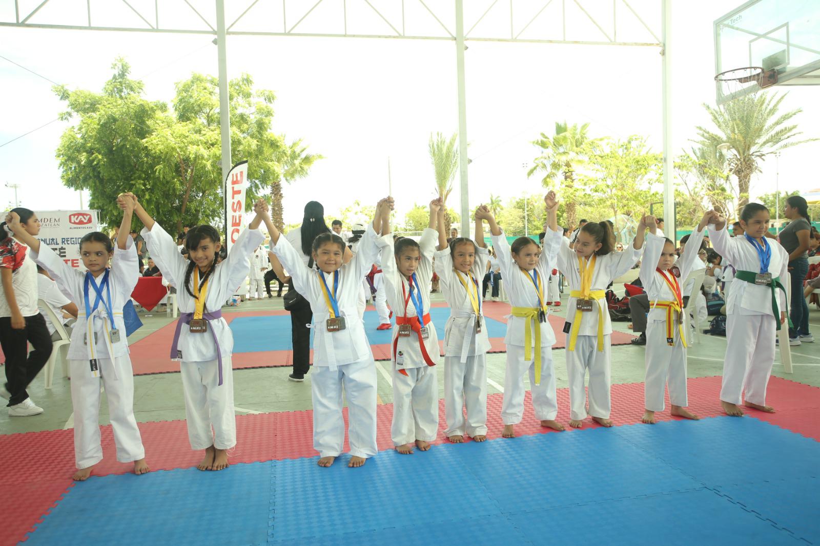 $!Cierra con éxito Copa Anual Regional de Karate Noroeste