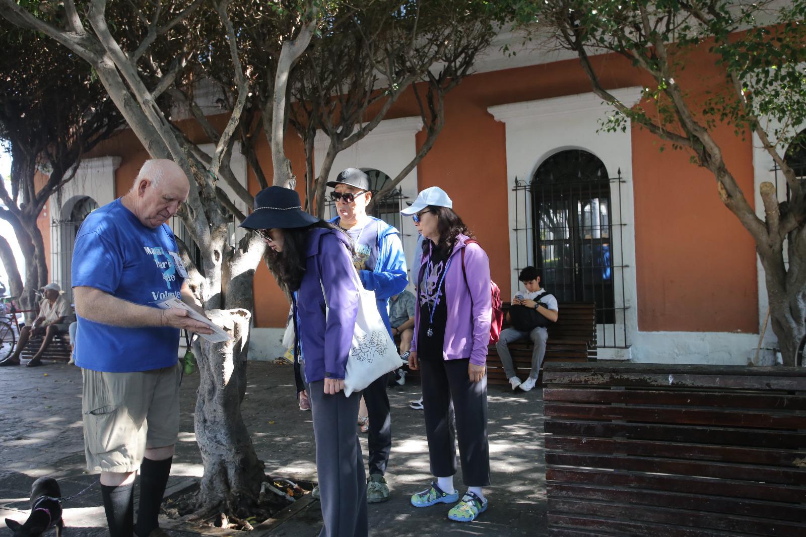 $!Arribo de cruceristas repunta consumo en restaurantes y comercios de Mazatlán