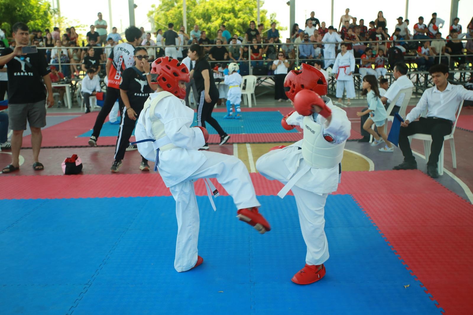 $!Los pequeños karatecas brillan en la Copa Noroeste 2026