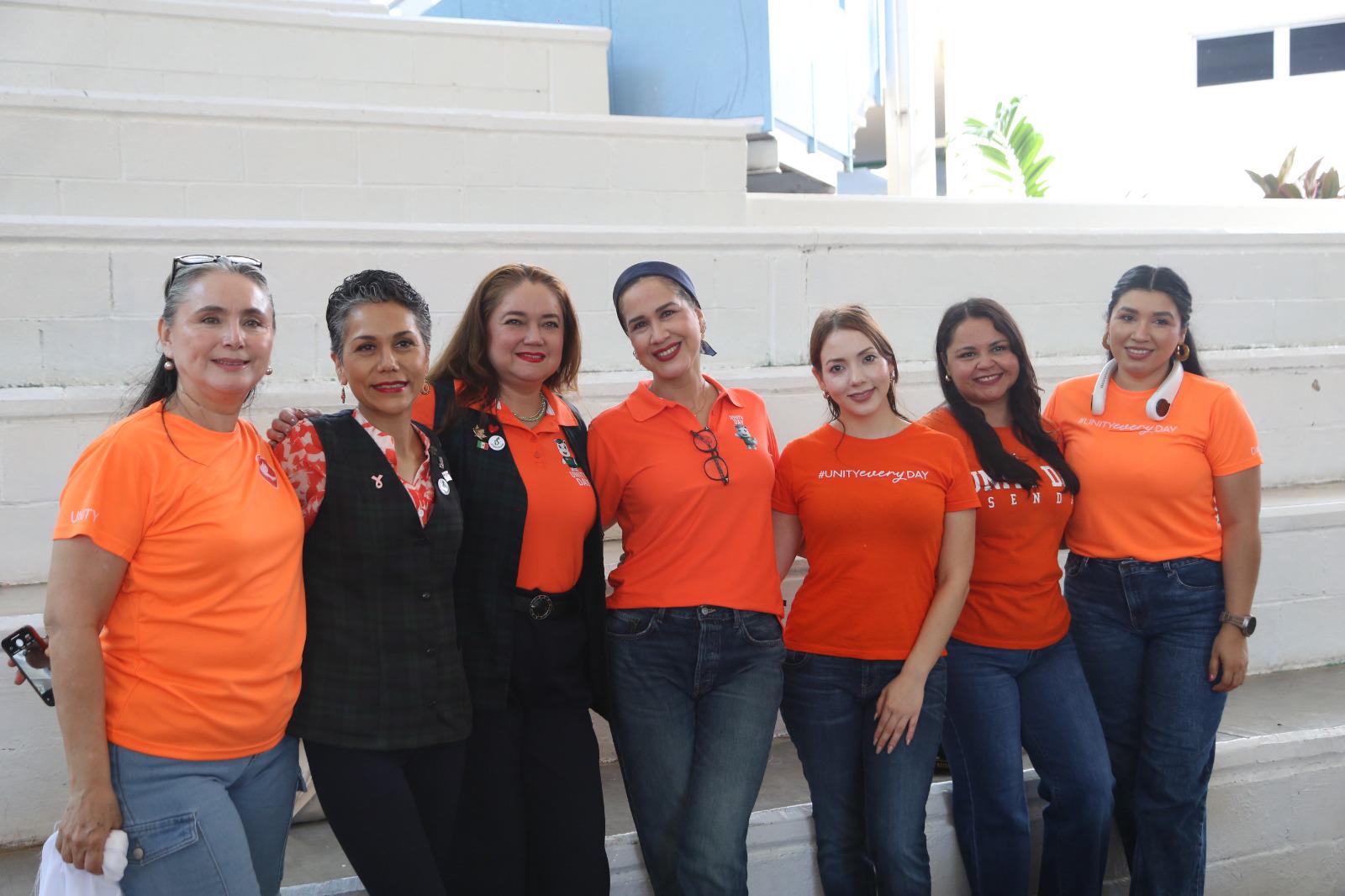 $!María Elena Rocha, Lili Ávila, Karla González, Kathy Ávila, Andrea Armentilla Mariel Celaya y Azucena Tamayo.