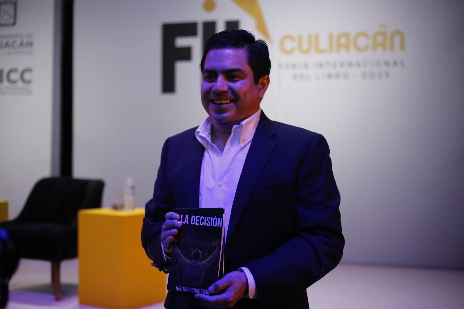 $!Asiste gobernador Rocha Moya a la FIL Culiacán 2025 en su segundo día de actividades