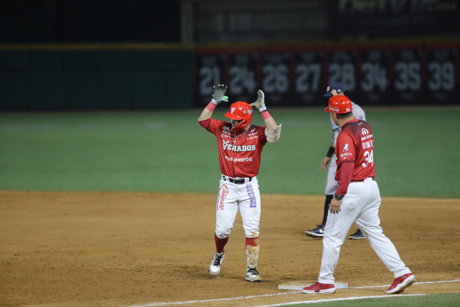 $!Venados se desmoronan en la sexta y caen ante Jaguares