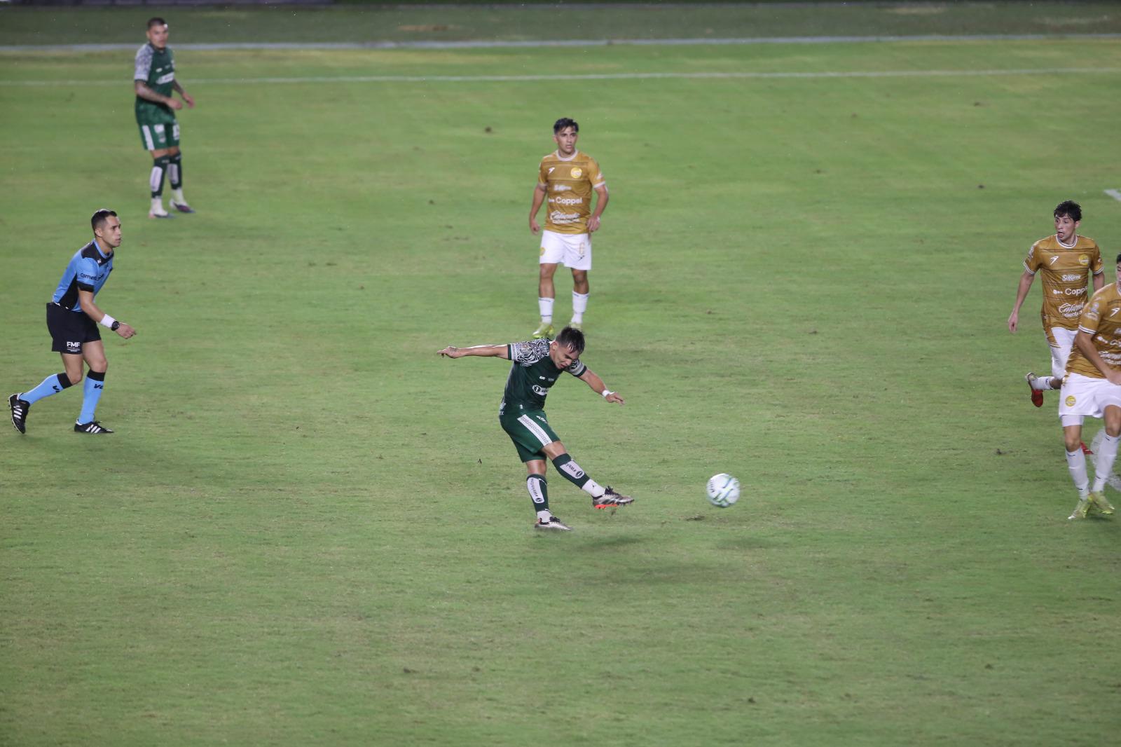 $!Dorados desaprovecha localía y es sorprendido por Alacranes