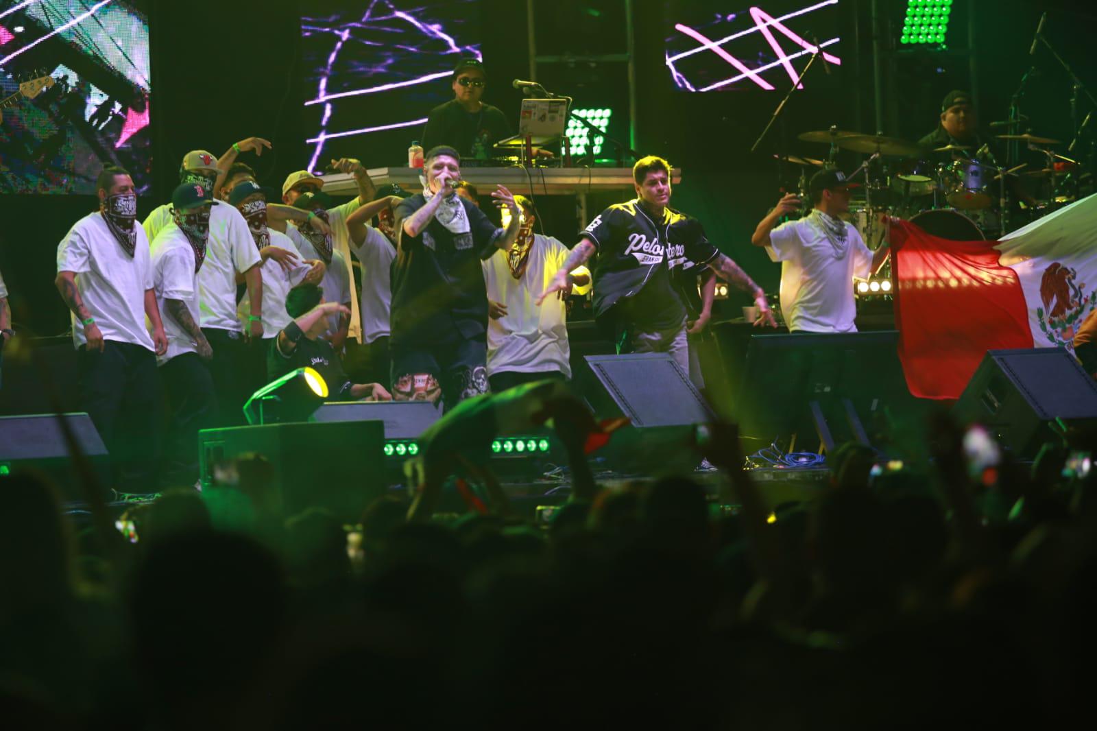 $!Cierra Santa Fe Klan la Semana de la Moto en Mazatlán