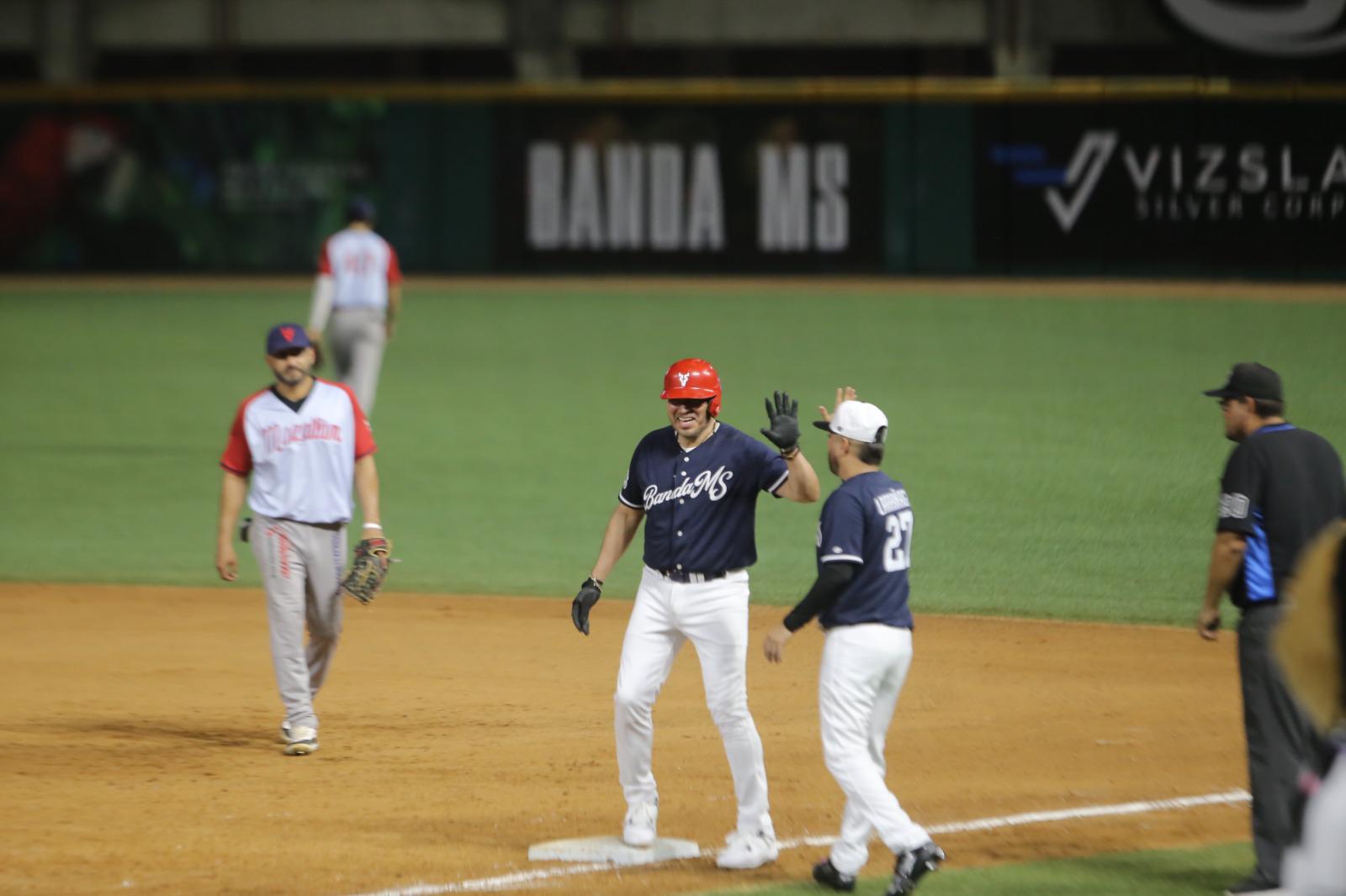 $!Venados de Mazatlán y Banda MS ofrecen una gran fiesta en el Teodoro Mariscal