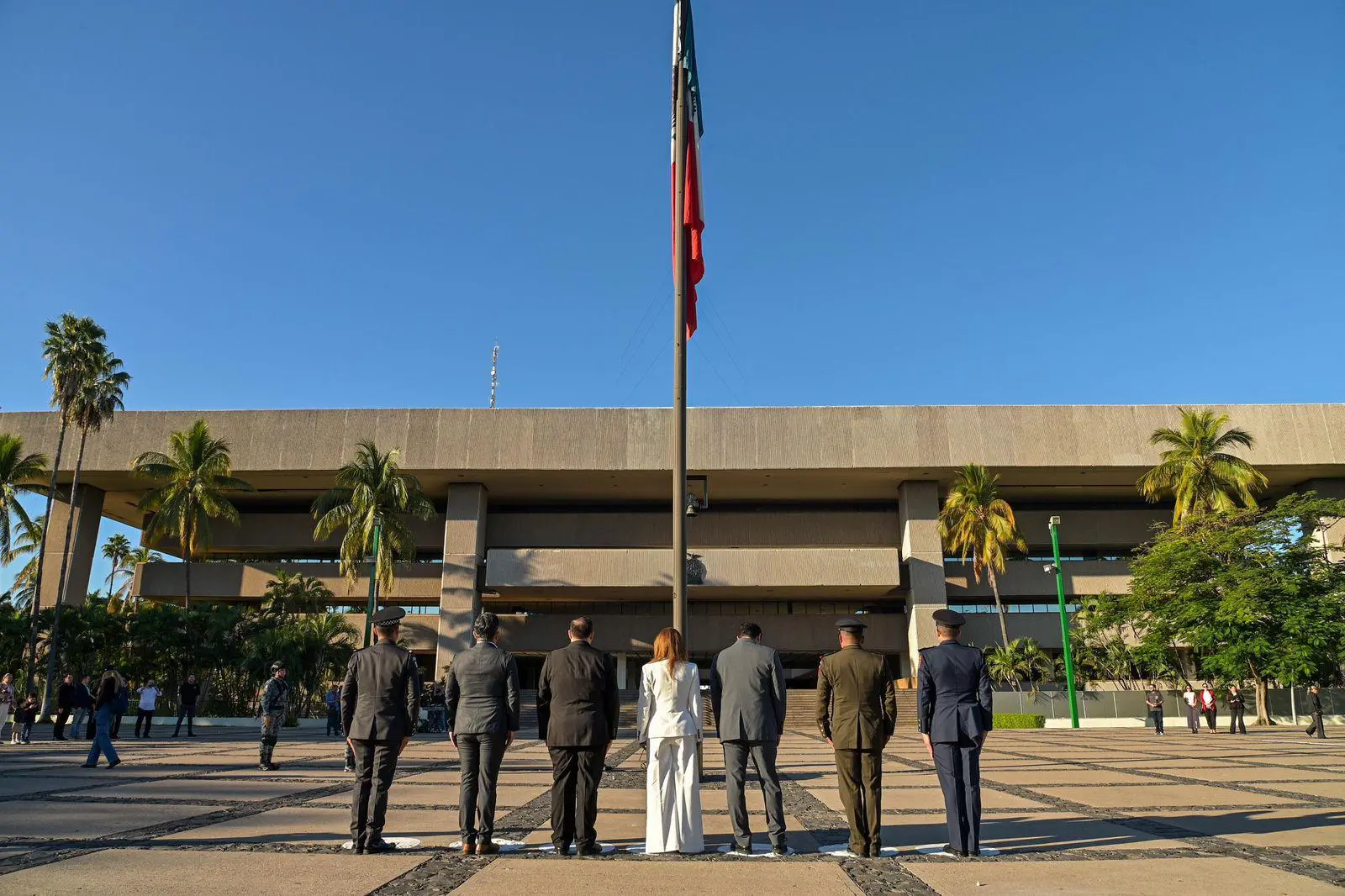 $!Gobierno de Sinaloa rinde homenaje a Vicente Guerrero y a la sinaloense Agustina Ramírez