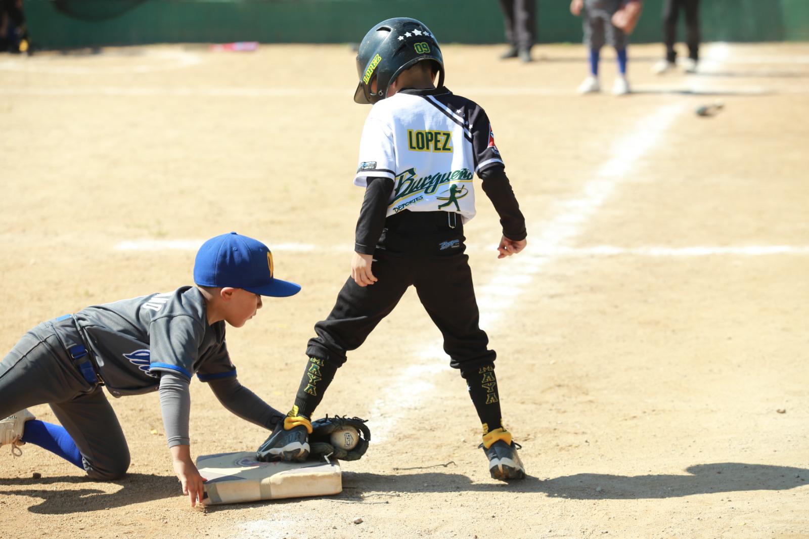 $!Ahome Verde se alza con la corona del Nacional categoría Escuelita