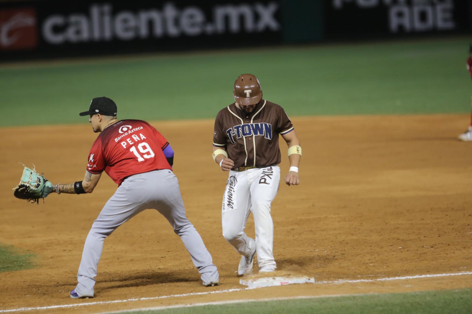 $!Venados de Mazatlán inicia serie clave con una derrota ante Tucson Baseball Team
