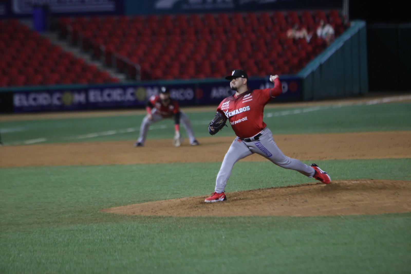 $!Venados de Mazatlán inicia serie clave con una derrota ante Tucson Baseball Team