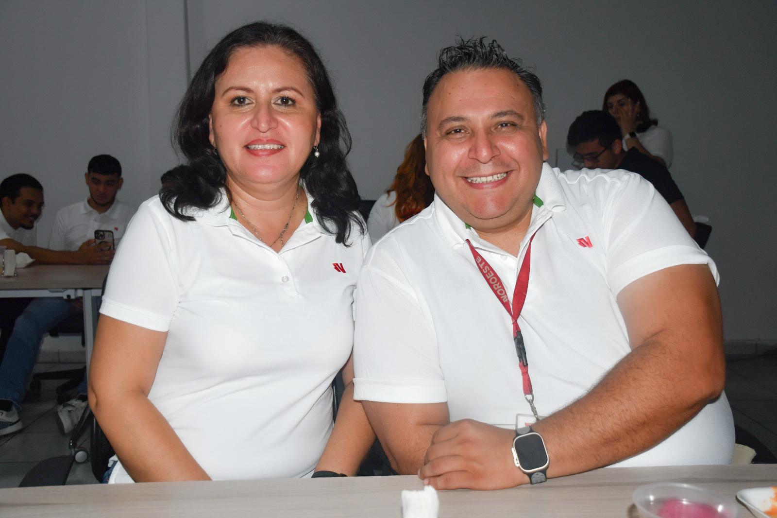 $!Irma Aguiar y Leopoldo Medina.