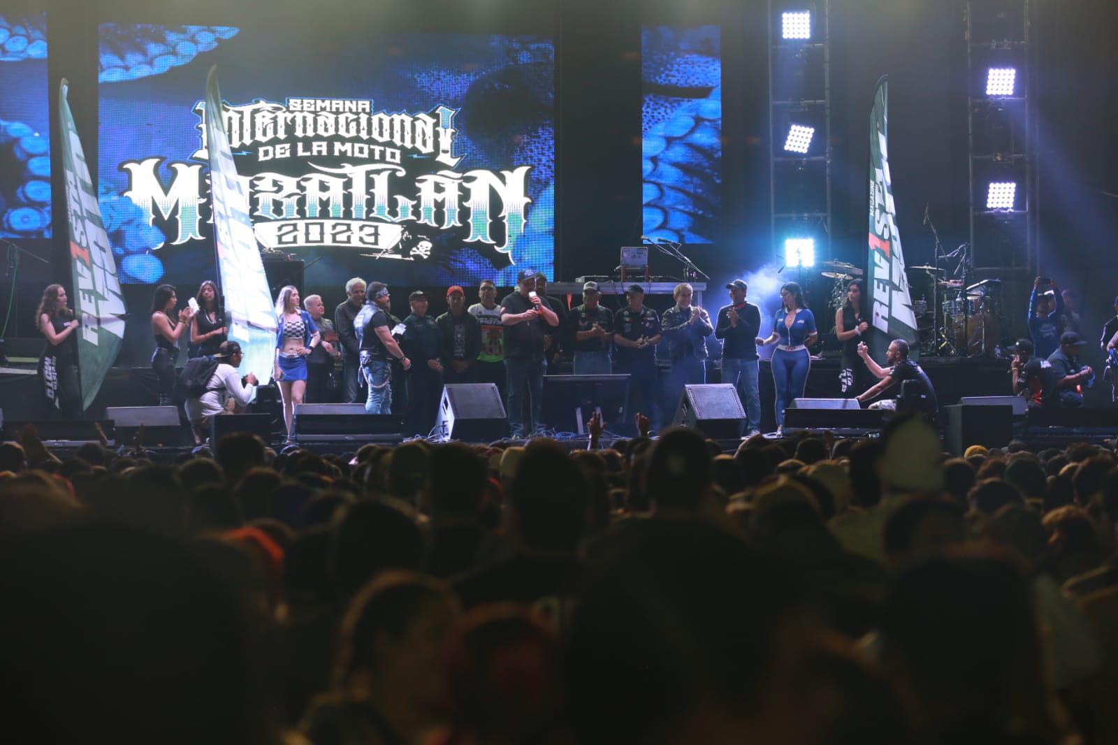 $!Cierra Santa Fe Klan la Semana de la Moto en Mazatlán