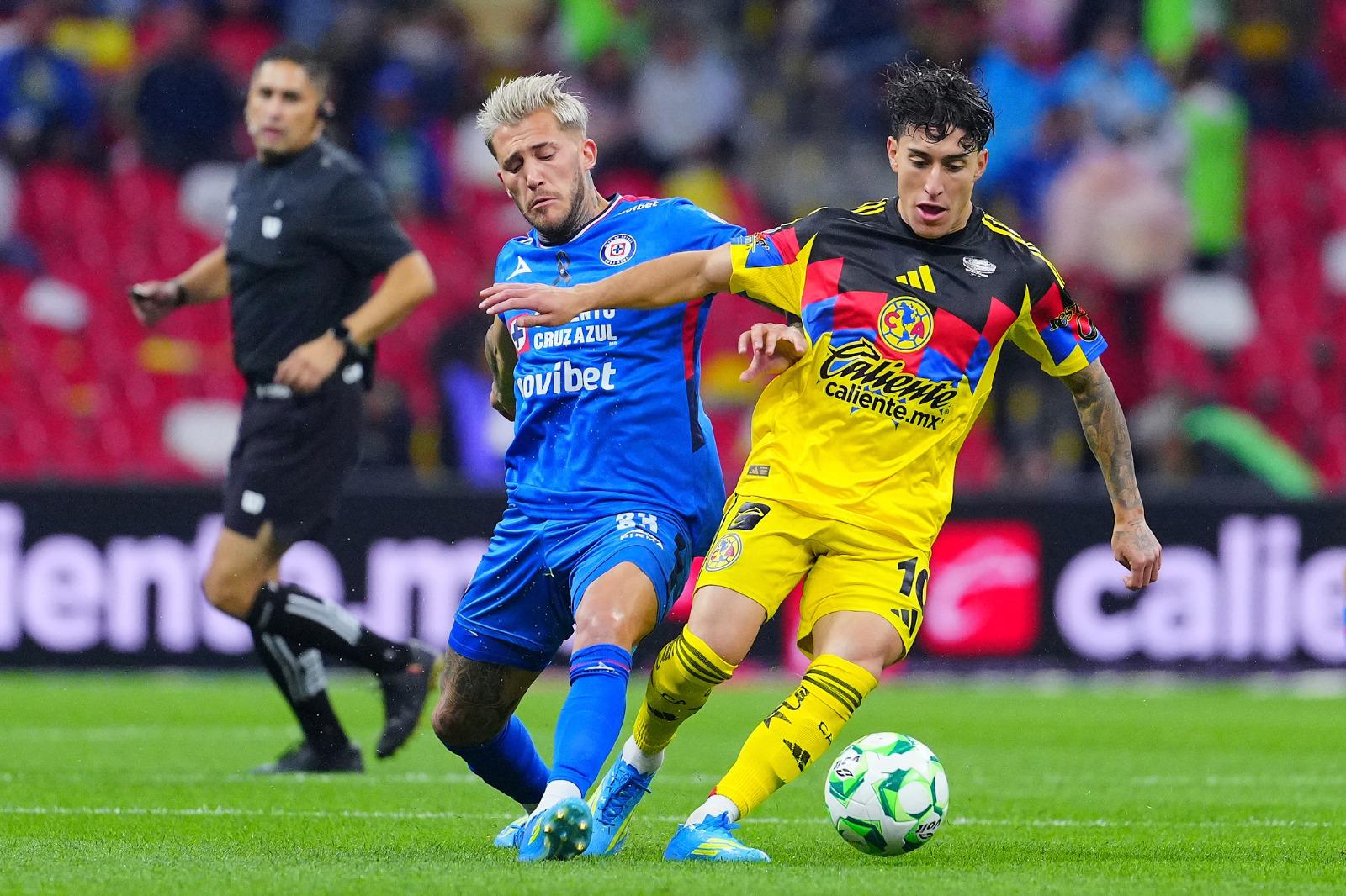 $!América y Cruz Azul salen tablas en el Azteca