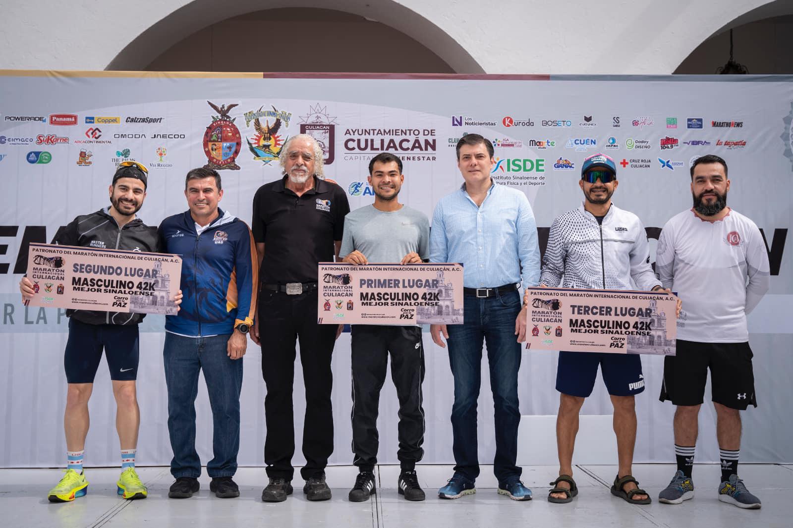 $!Keniata Robert Gaitho y capitalina Kathya García ganan el Maratón Internacional de Culiacán
