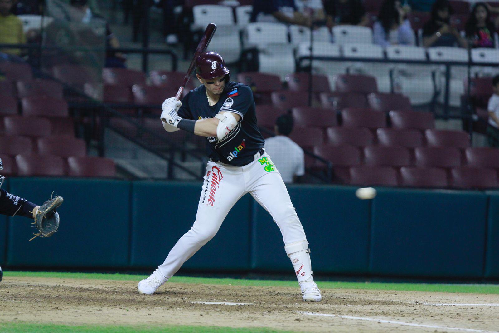 $!Los errores vuelven a condenar a Tomateros de Culiacán y cae ante Sultanes