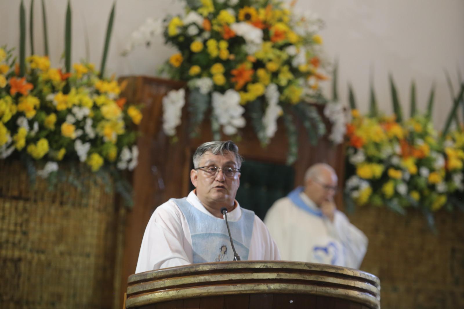 $!Decenas de fieles se encomiendan a Dios en la tradicional misa por los enfermos de San Judas Tadeo