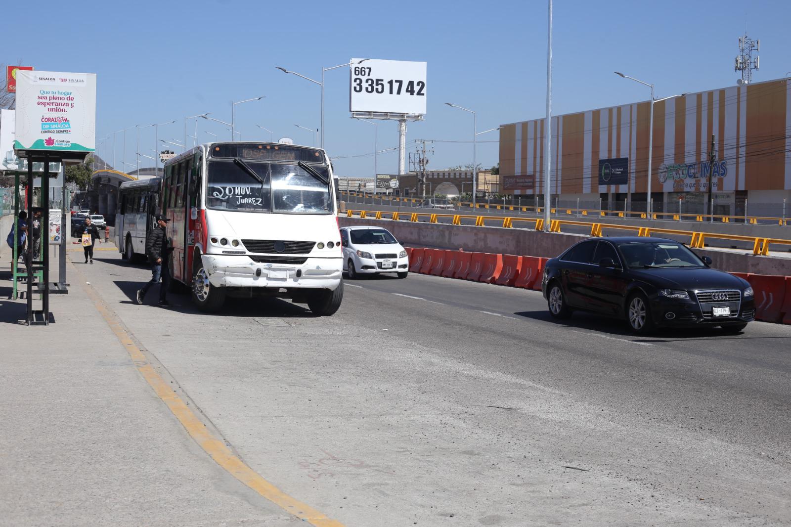 $!Reanudan camiones urbanos sus rutas completas tras apertura del puente vehicular de la Pérez Escobosa