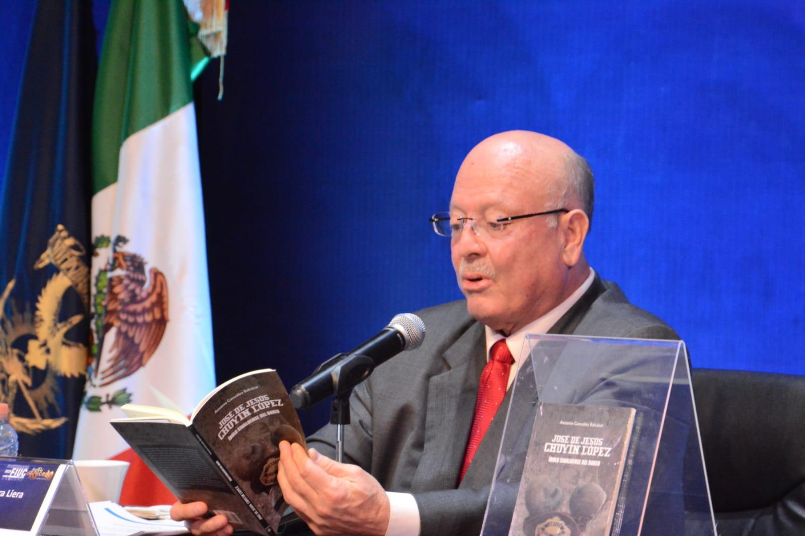 $!Plasman en libro la vida deportiva del boxeador ‘Chuyín’ López