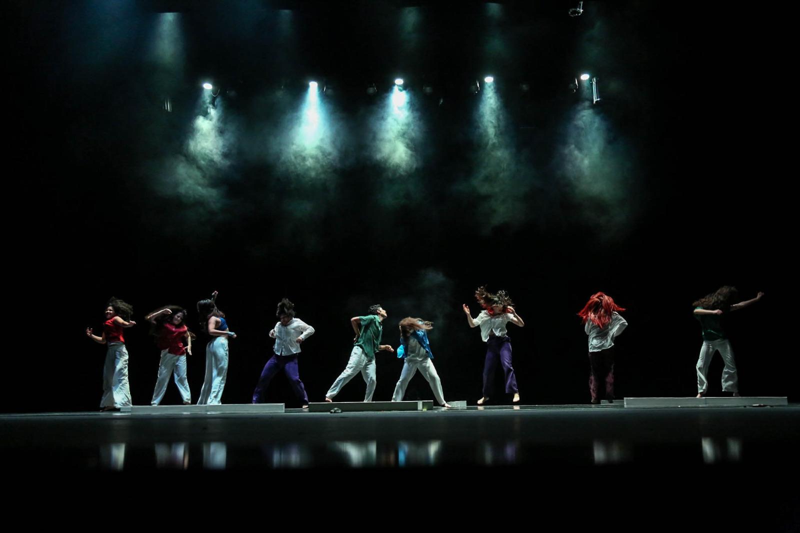 $!Los egresados compartieron dos coreografías, como una muestra de los frutos de su formación.