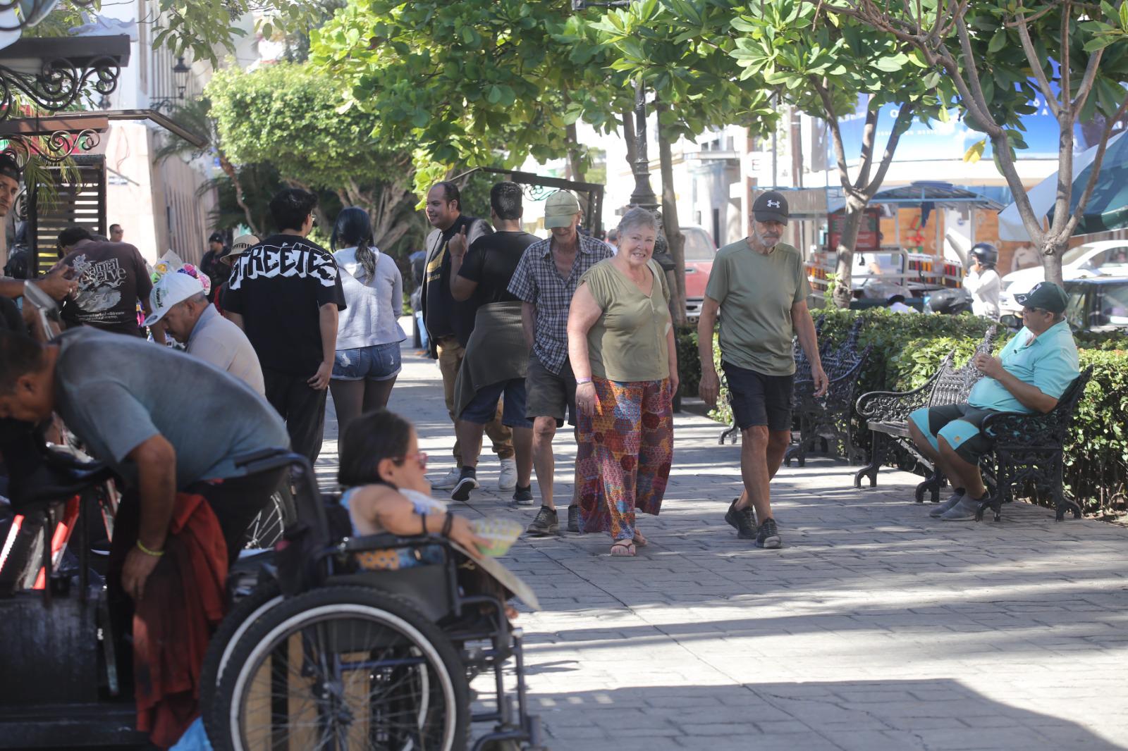 $!Mazatlán cierra 2025 con balance positivo en arribo de cruceros turísticos: Alcaldesa