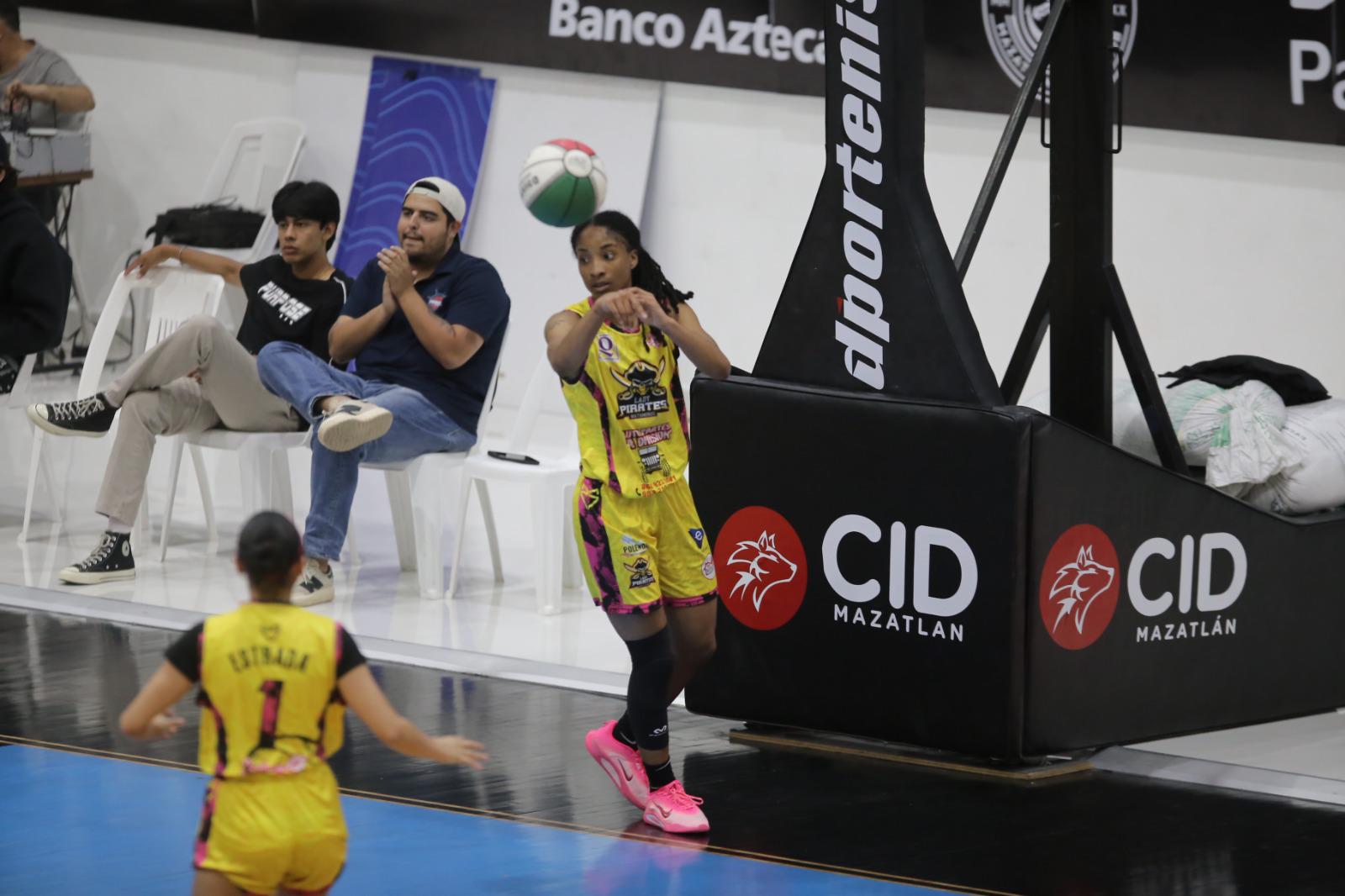 $!Marinas Mazatlán barre en su presentación en el Cibapac