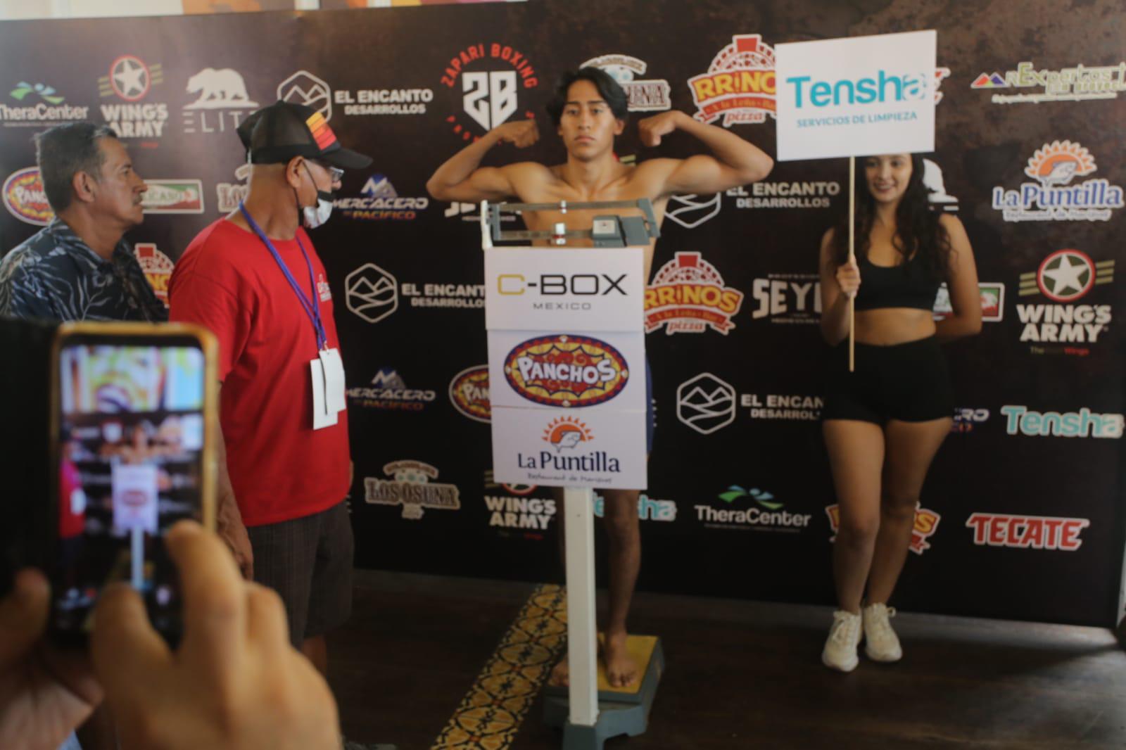 $!Libran satisfactoriamente la báscula pugilistas de la velada en Germán Evers