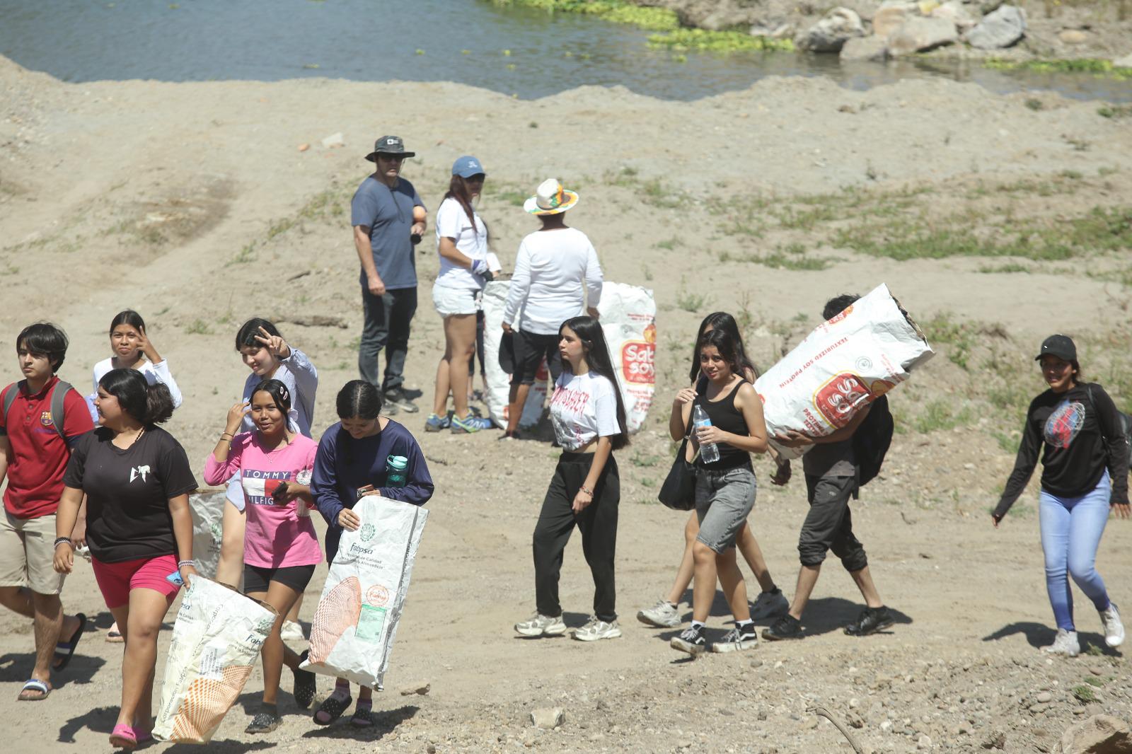 $!Con mega limpieza y otra actividades, celebra Conselva el ‘Picnic en el Río Presidio’