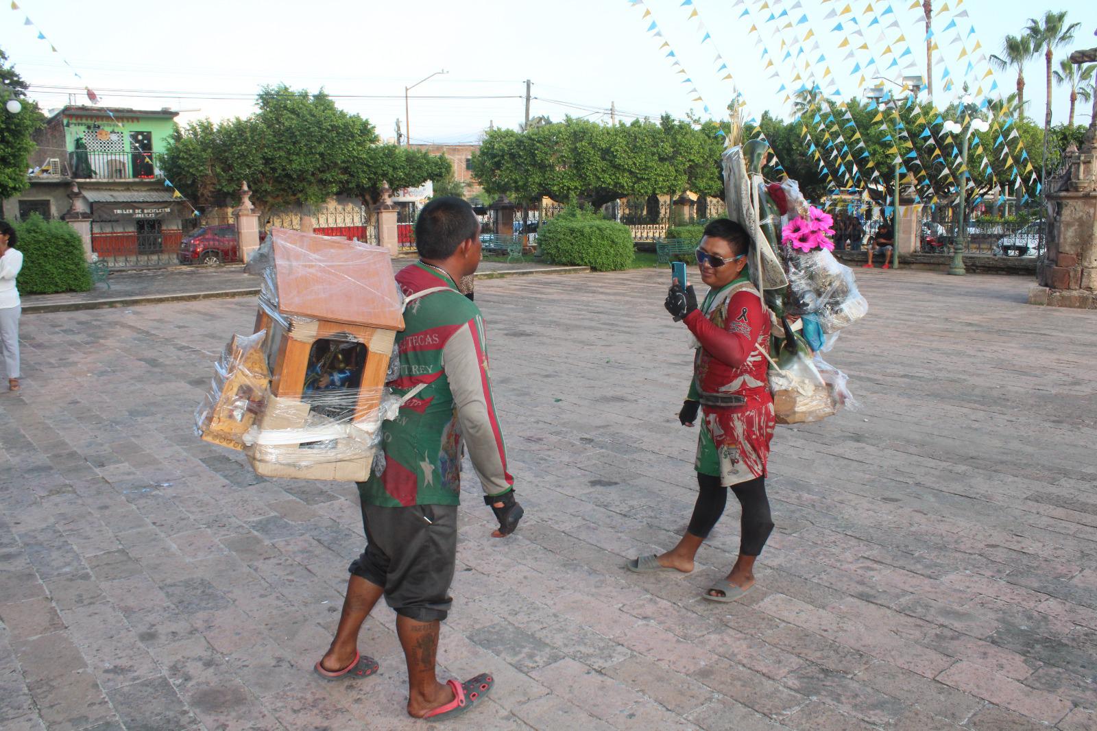 $!Peregrinan en bicicleta desde Yucatán para visitar a la Virgen del Rosario y otros santuarios de México