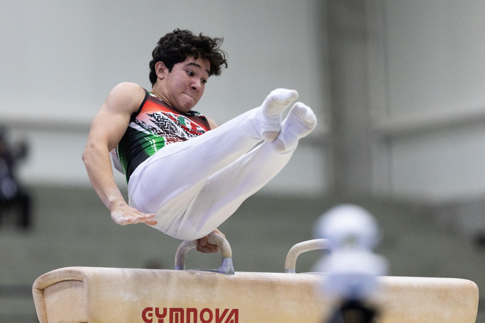 $!Sinaloenses Aarón Ibarra y Gael Rosales impulsan el bronce para México en gimnasia artística en Asunción 2025
