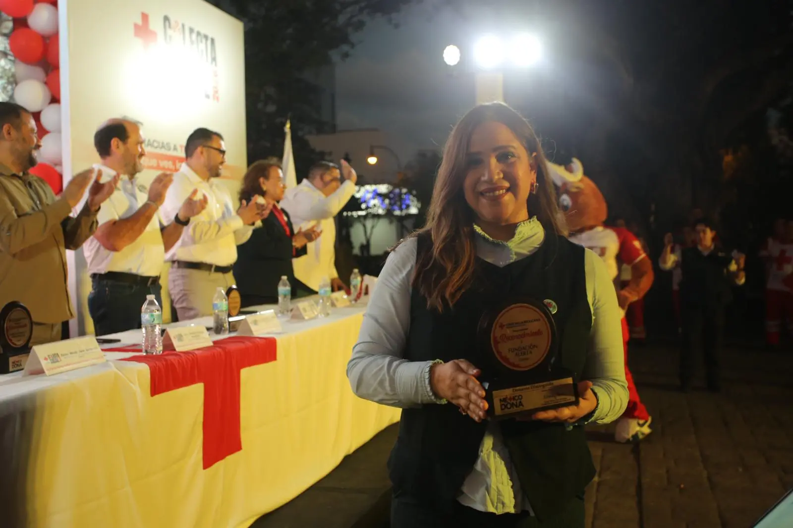 $!Arranca Colecta Anual de Cruz Roja en Mazatlán y recibe un millón 76 mil 500 pesos en donativos