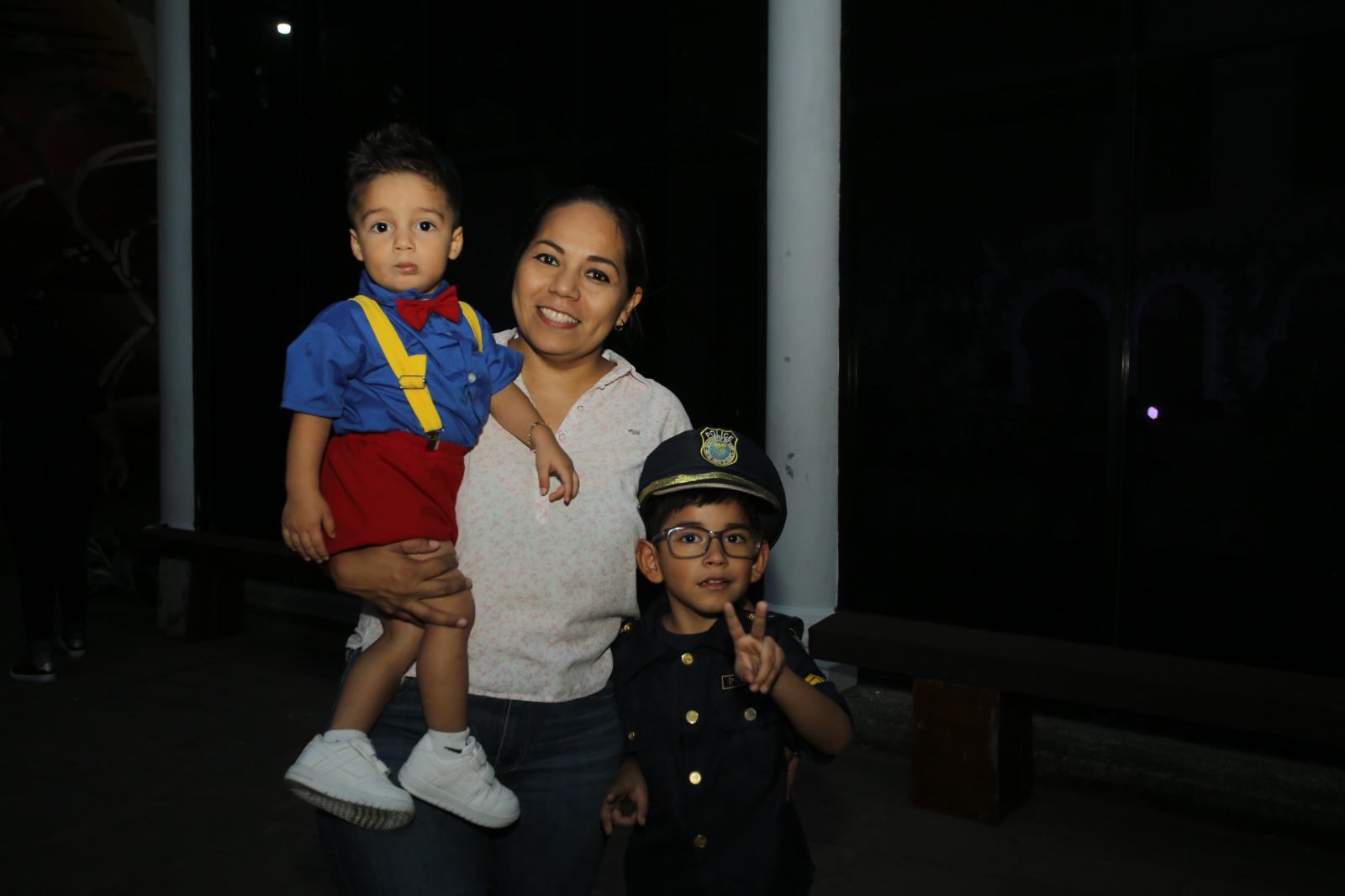 $!Máximo, Luz y Mateo.