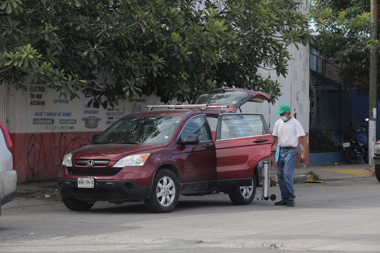 $!‘Dígale al gobierno que nos ayude, llevo más de 120 mil pesos gastados y ya se me murió mi hermana’