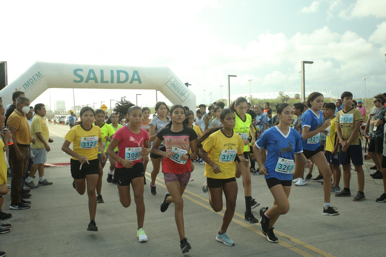 $!Leyva y Labrador imponen su ley en Pedestre del Colegio de Abogados