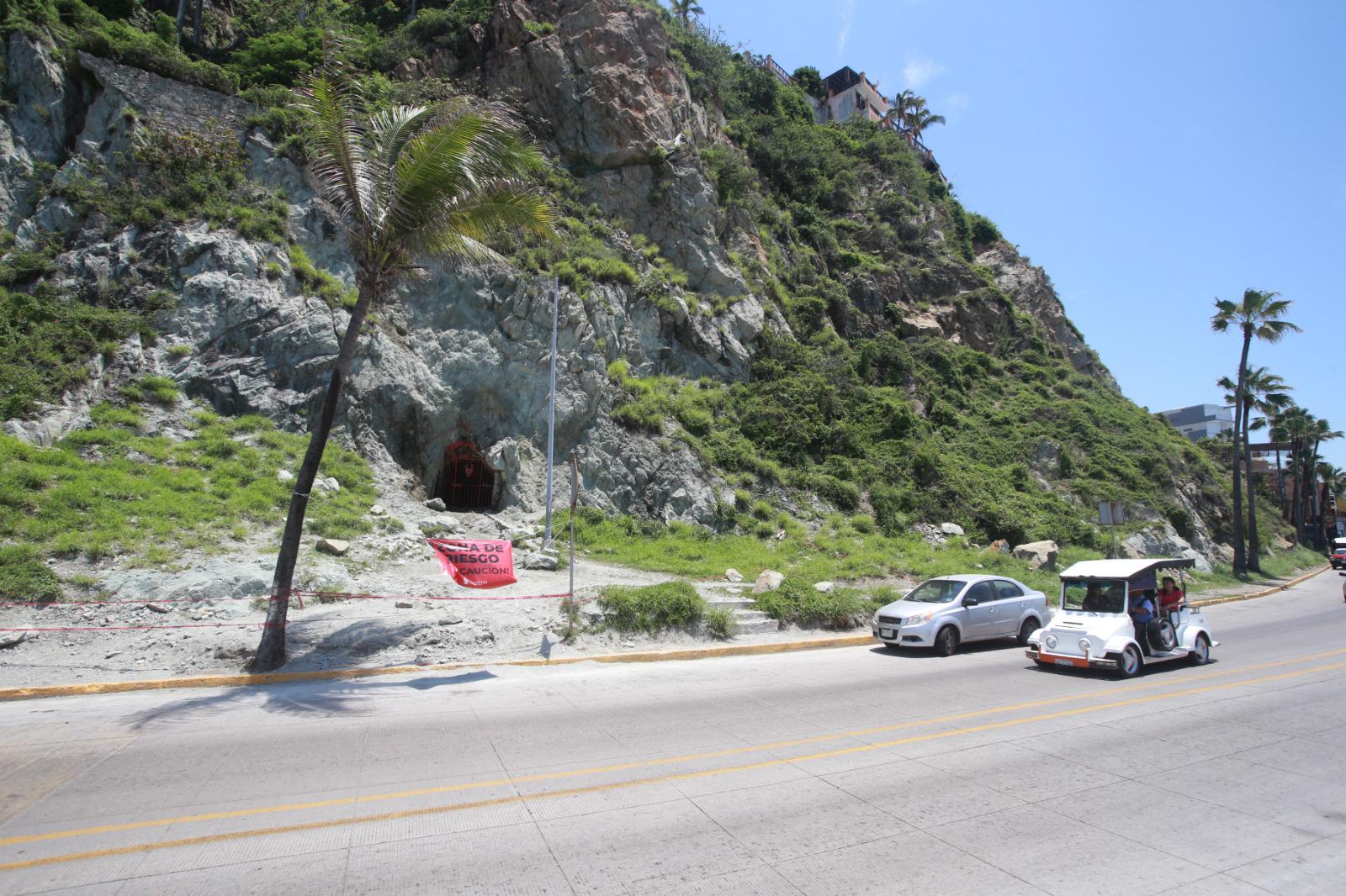 $!Zona de Cueva del Diablo en Mazatlán aún es de riesgo, advierte Protección Civil