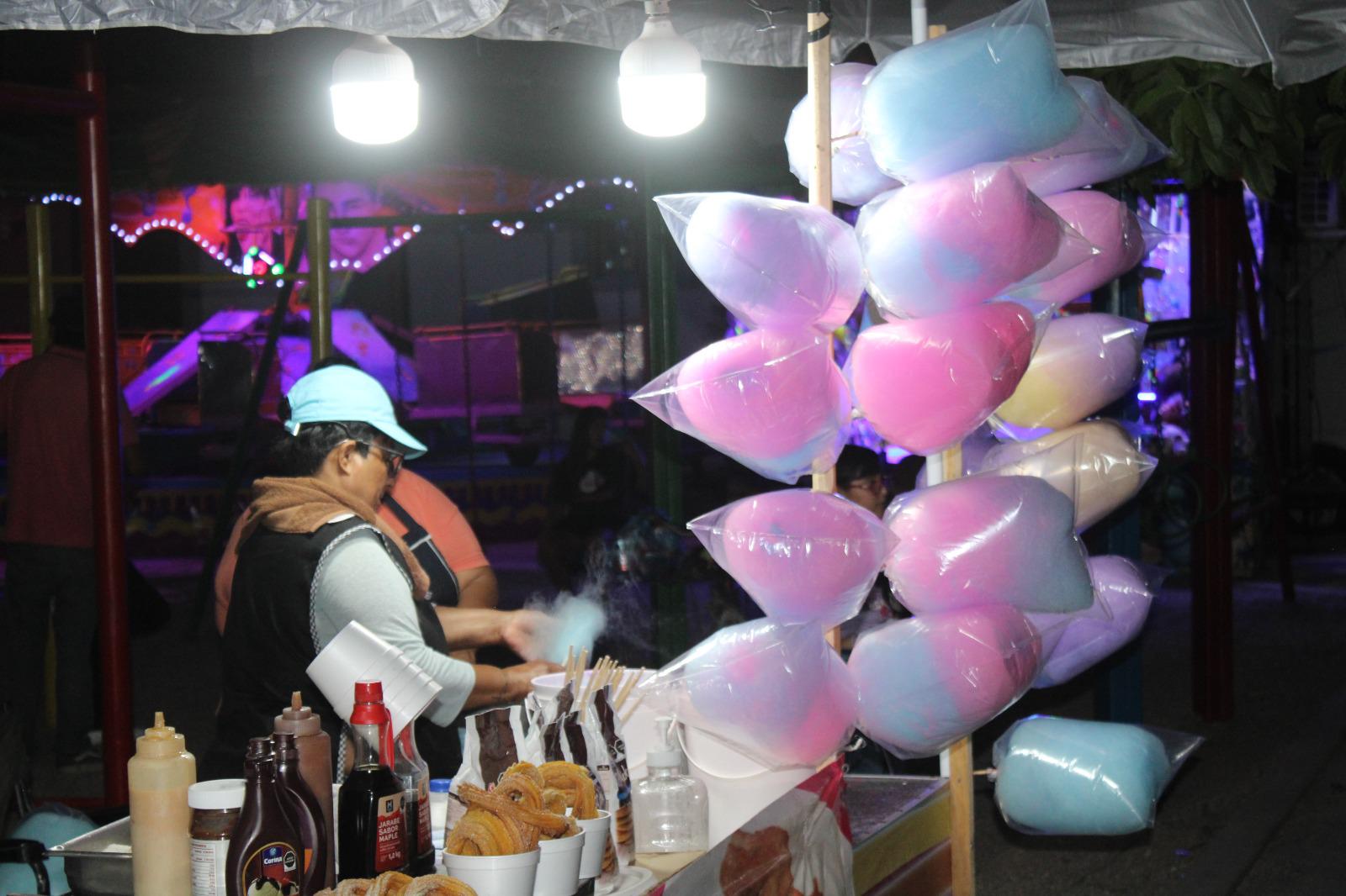 $!Belén, una vida itinerante de trabajo en las ferias populares de México