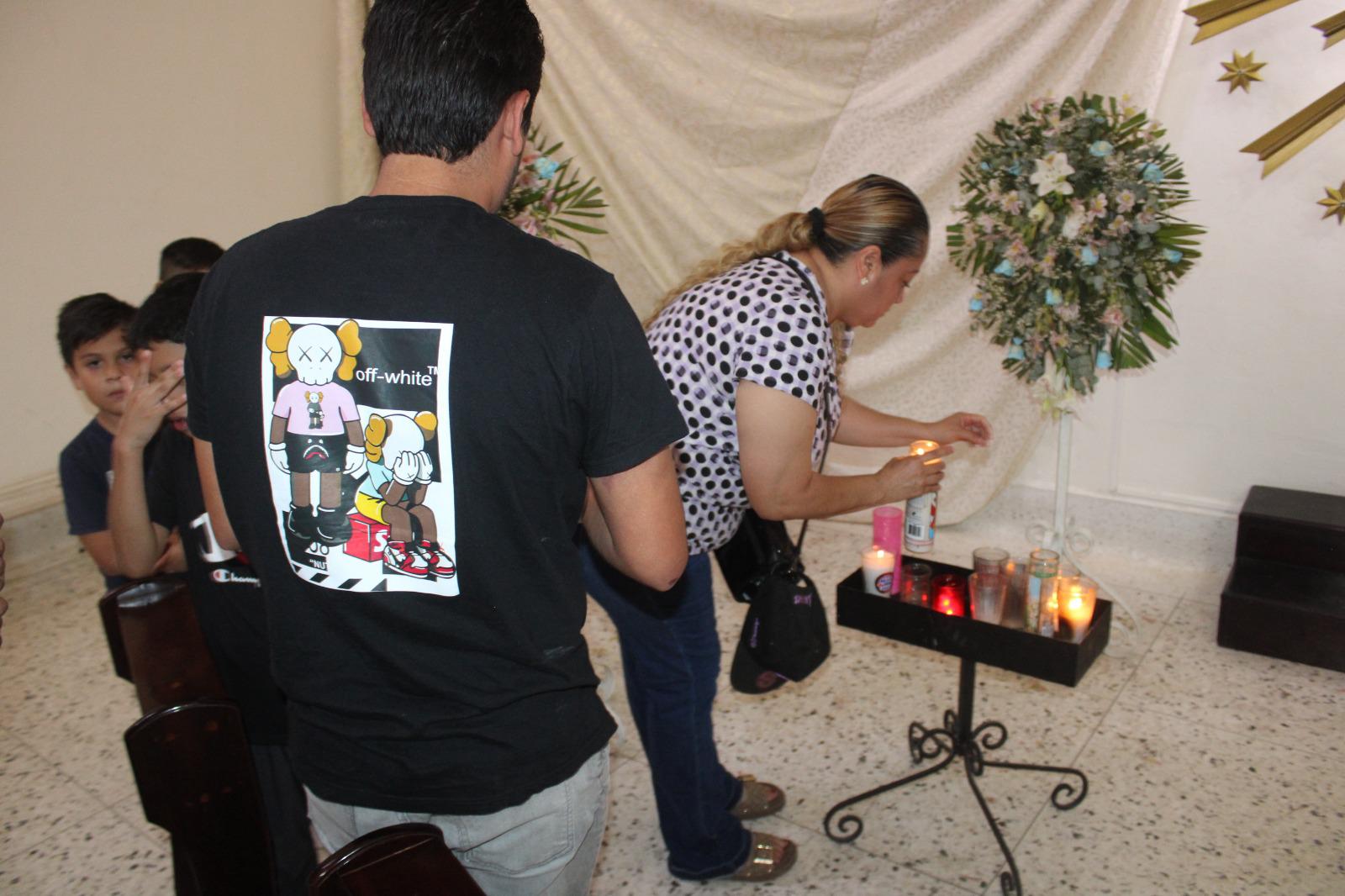 $!Ofrecen misa por el regreso de jóvenes desaparecidos, en Rosario