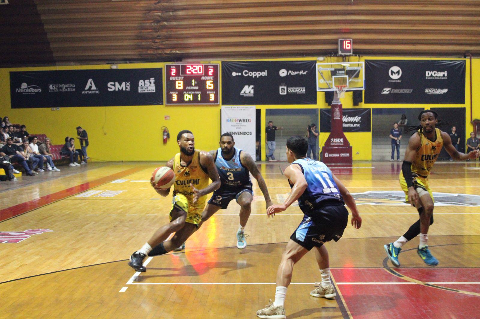 $!Caballeros de Culiacán cae ante Astros en debut de Mario Andriolo