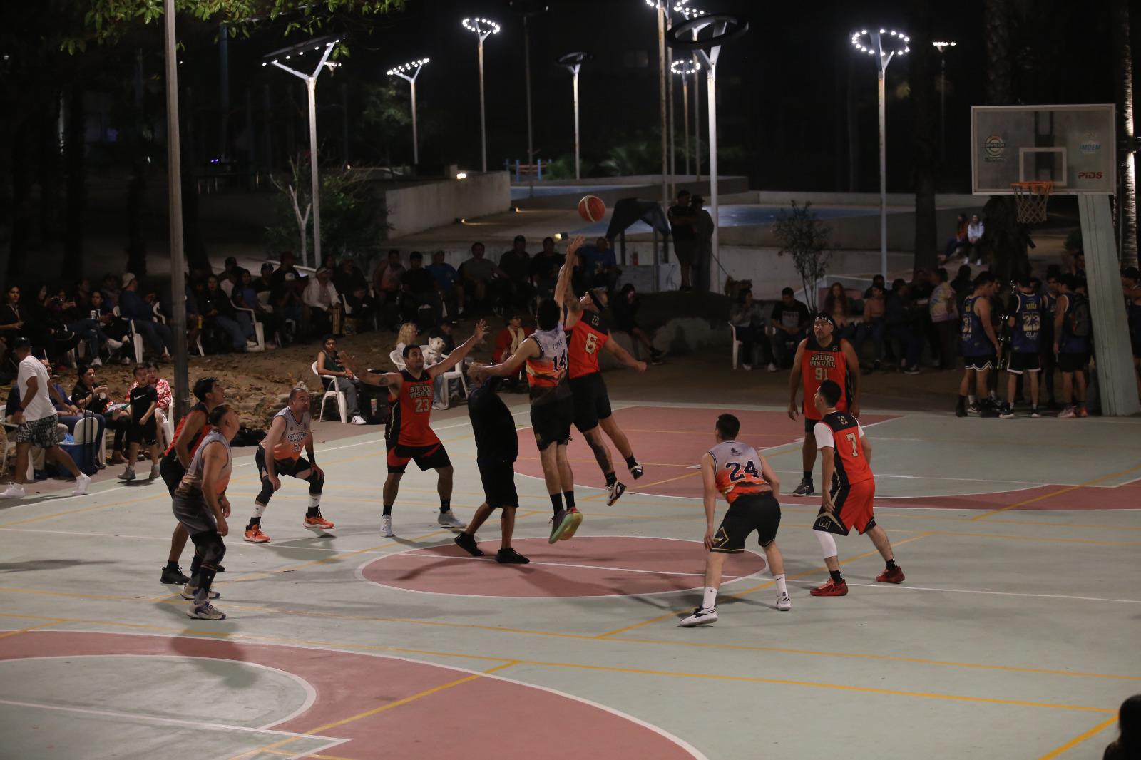 $!Restaurante El Velero deja ir el campeonato en Ciudades Hermanas