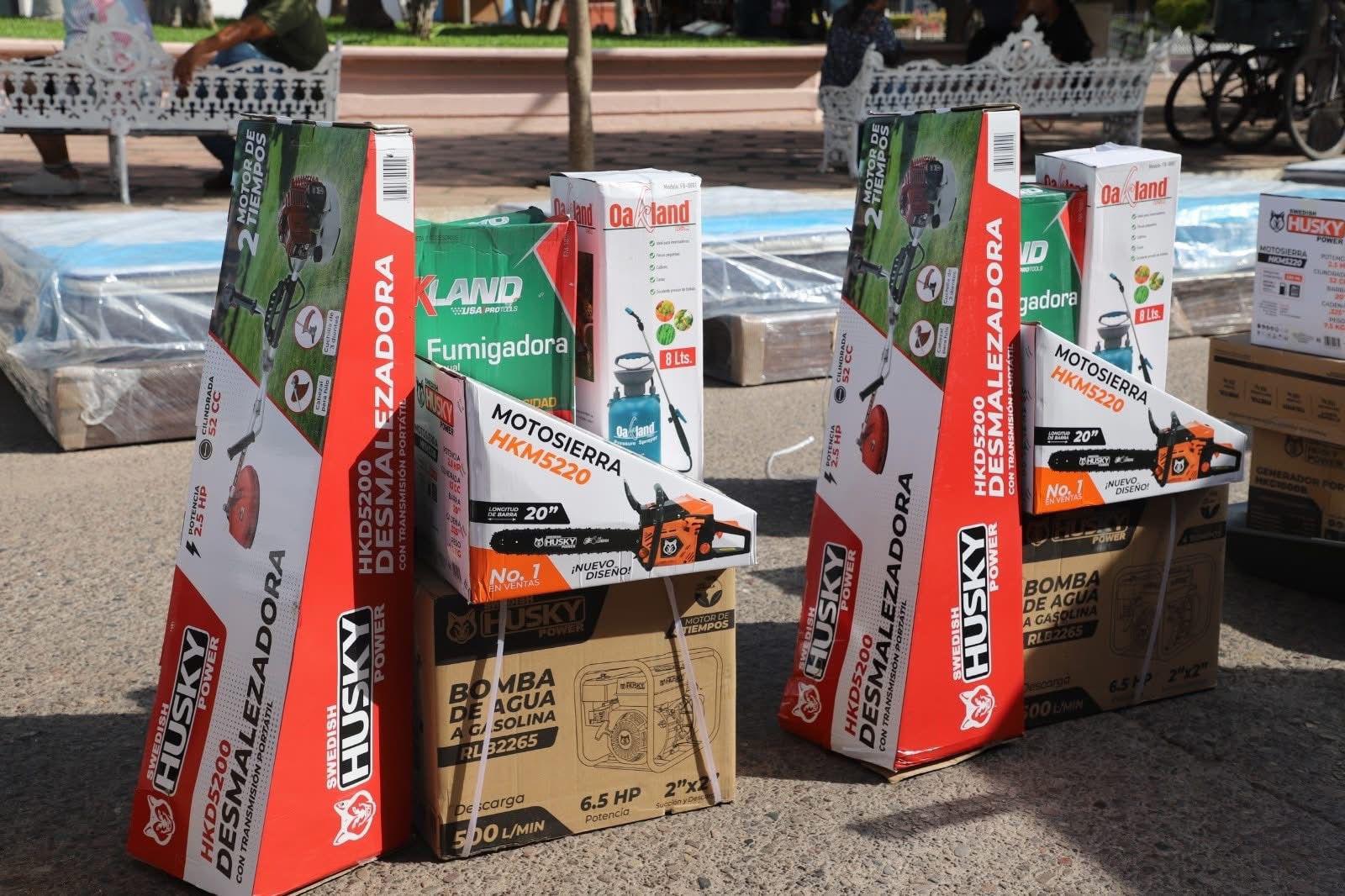 $!Entregan herramientas subsidiadas a 35 familias de Elota para fortalecer su economía