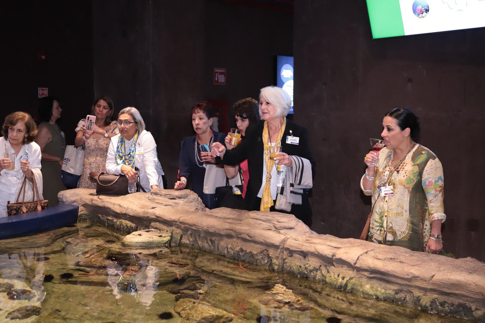 $!Una agradable velada entre especies del mundo acuático pasaron las asistentes a la Junta Nacional 2025.