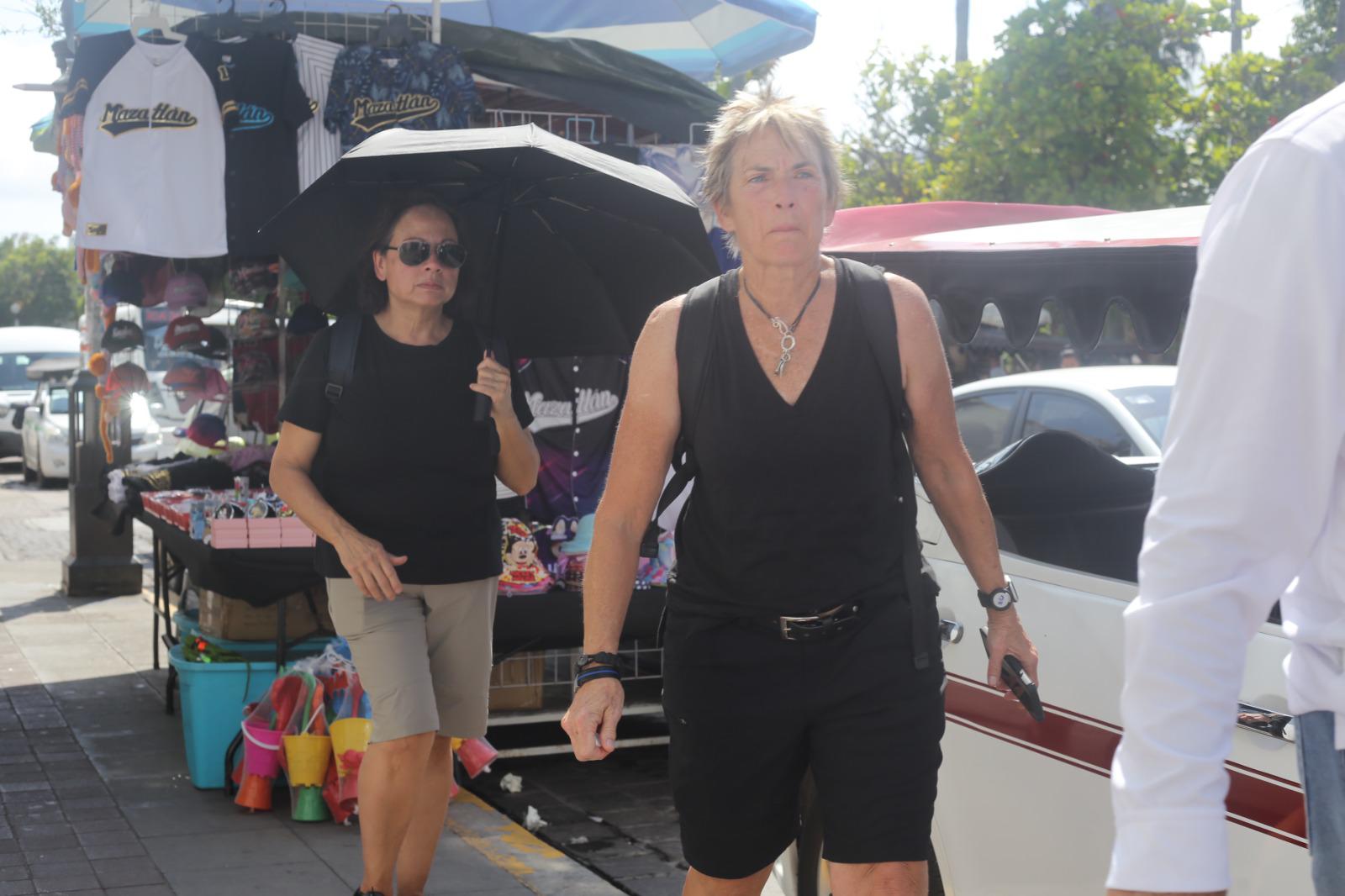 $!Recibe Mazatlán al crucero Royal Princess, el número 79 del año