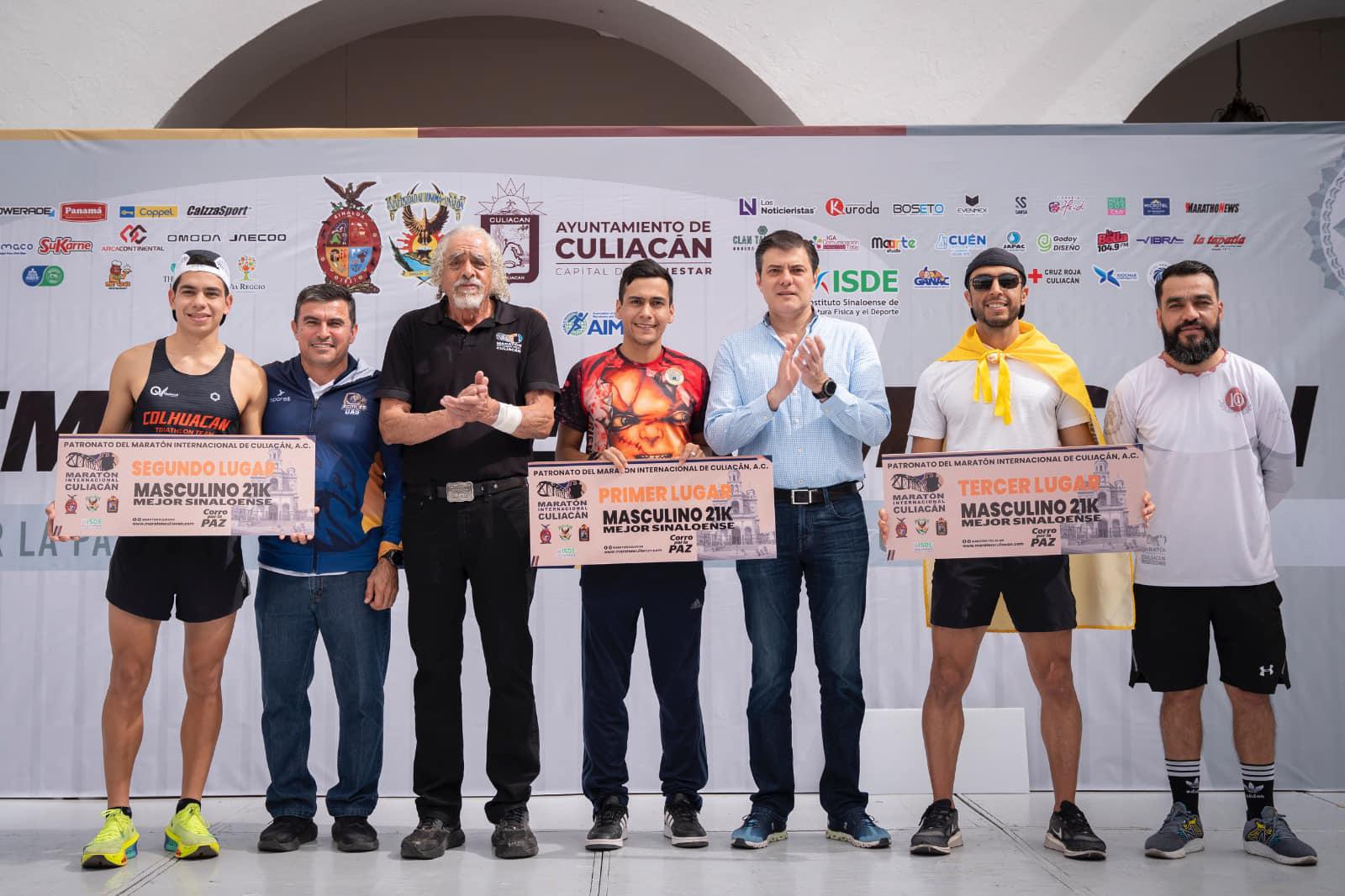 $!Keniata Robert Gaitho y capitalina Kathya García ganan el Maratón Internacional de Culiacán