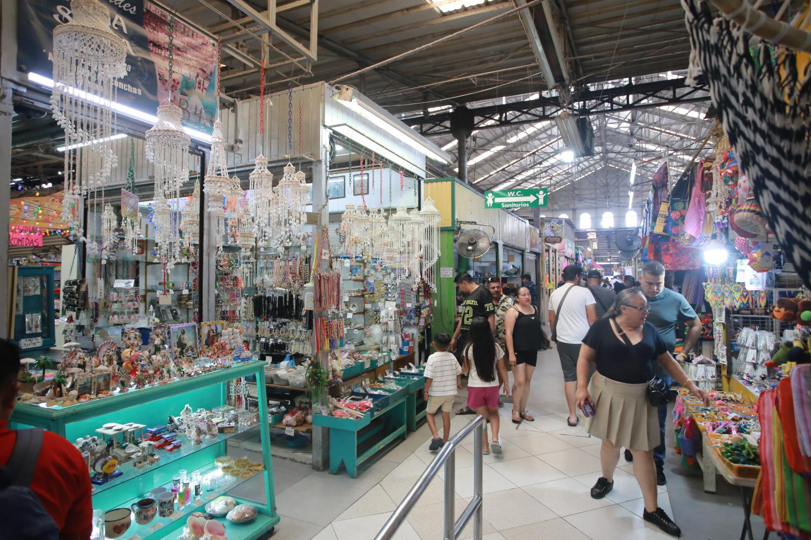 $!Mercado Pino Suárez registra repunte de visitantes en los últimos fines de semana