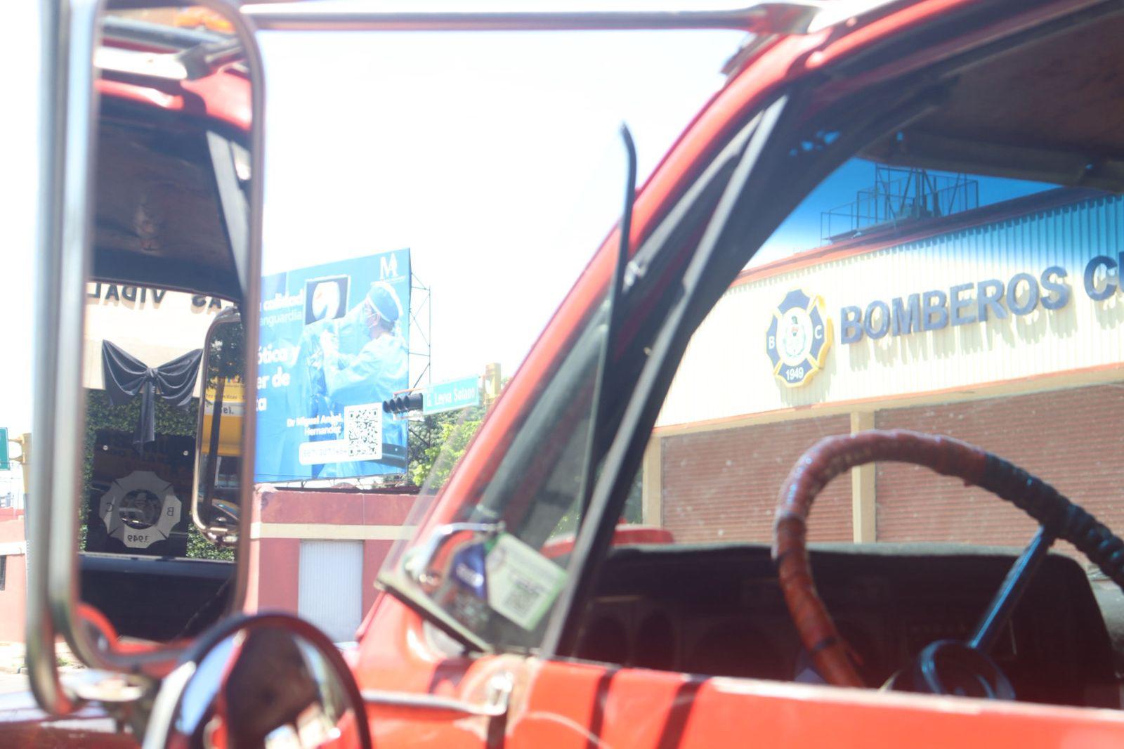 $!Bomberos de Culiacán despiden con caravana a compañero asesinado