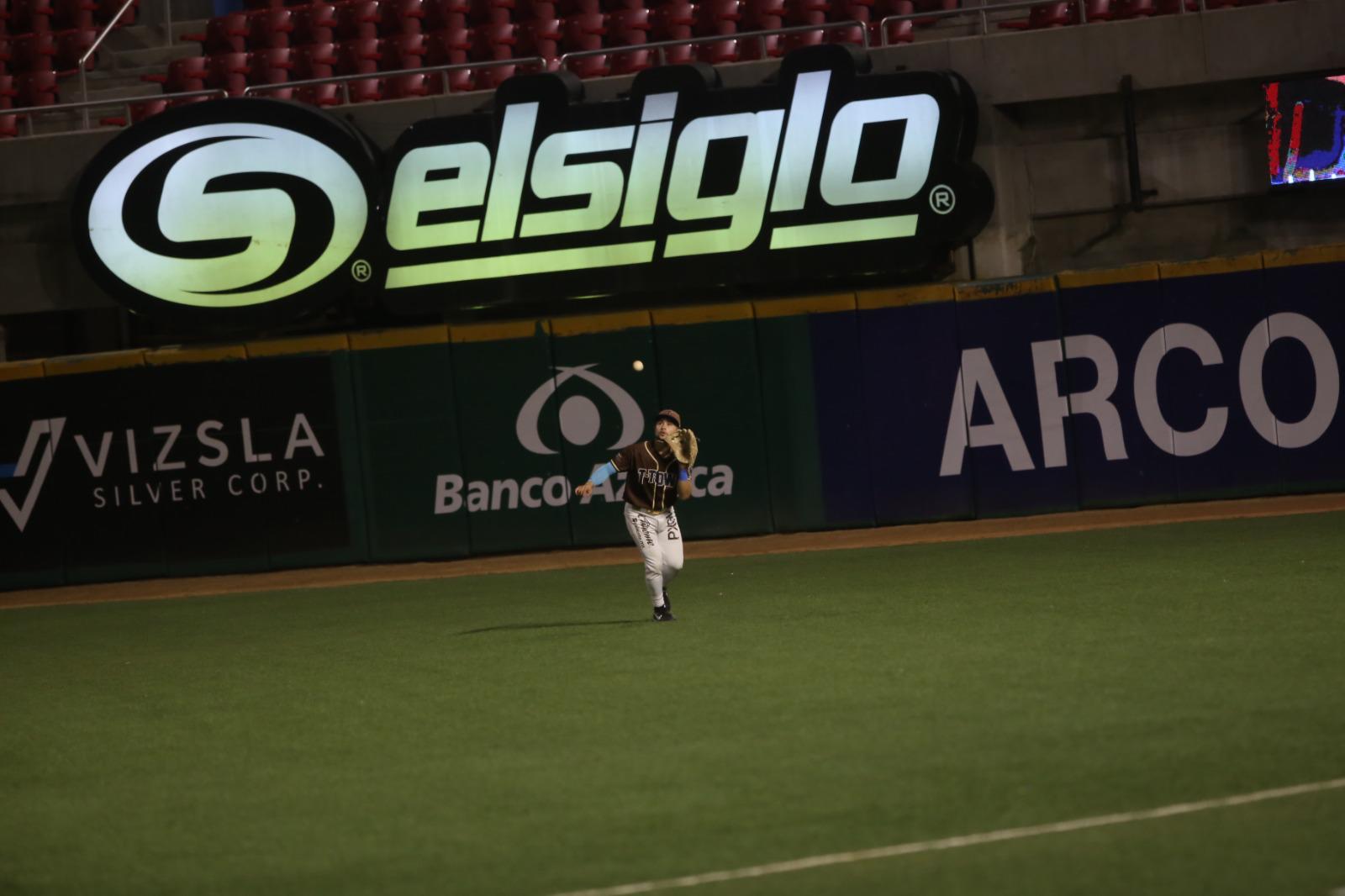 $!Venados de Mazatlán inicia serie clave con una derrota ante Tucson Baseball Team