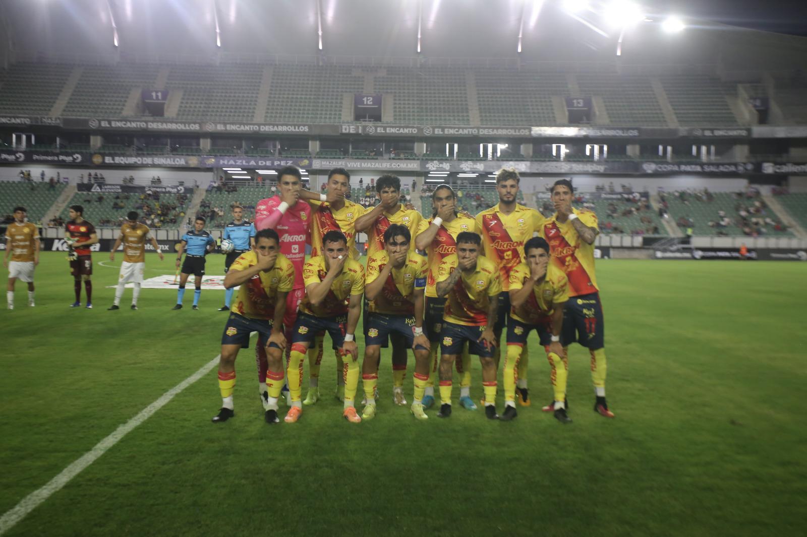 $!Dorados deja ir el empate desde el penal y cae 0-1 ante Atlético Morelia en Mazatlán