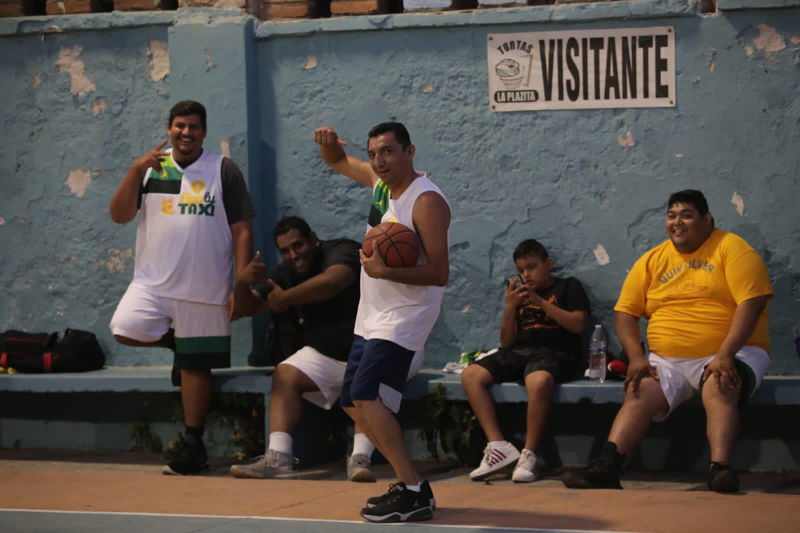 $!Mariscos El Pirata se lleva el botín en Baloncesto Empresarial